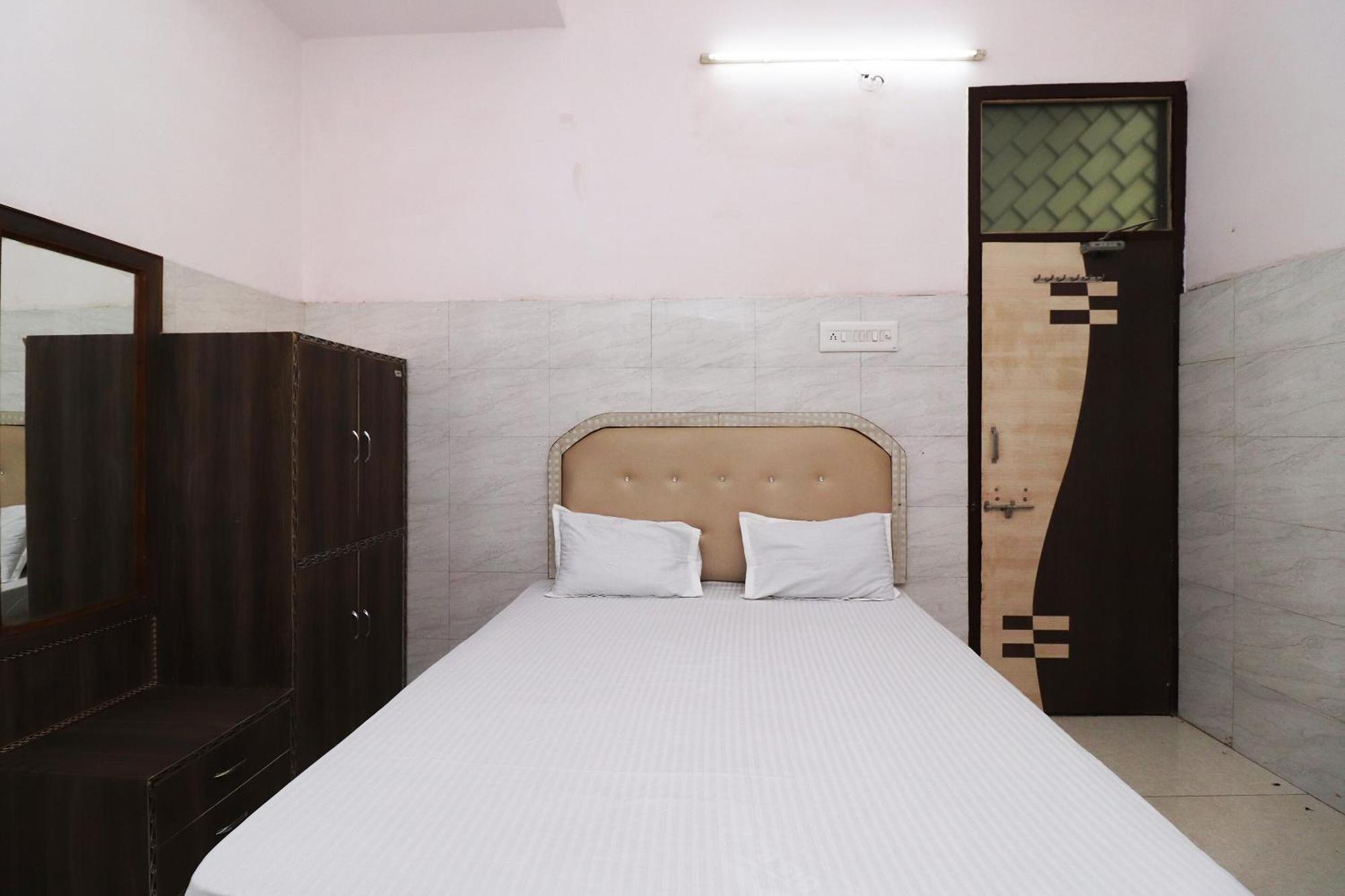Hotel Kshama Jabalpur Zewnętrze zdjęcie