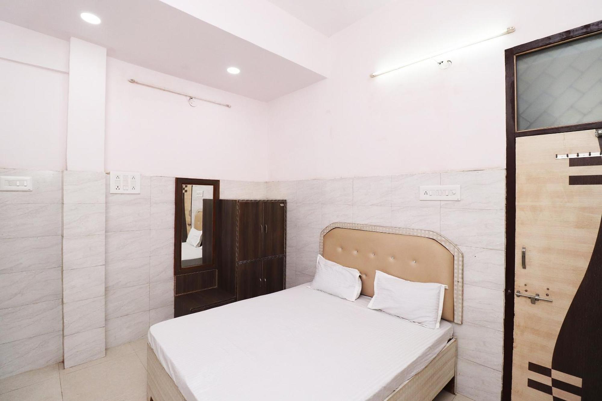 Hotel Kshama Jabalpur Zewnętrze zdjęcie