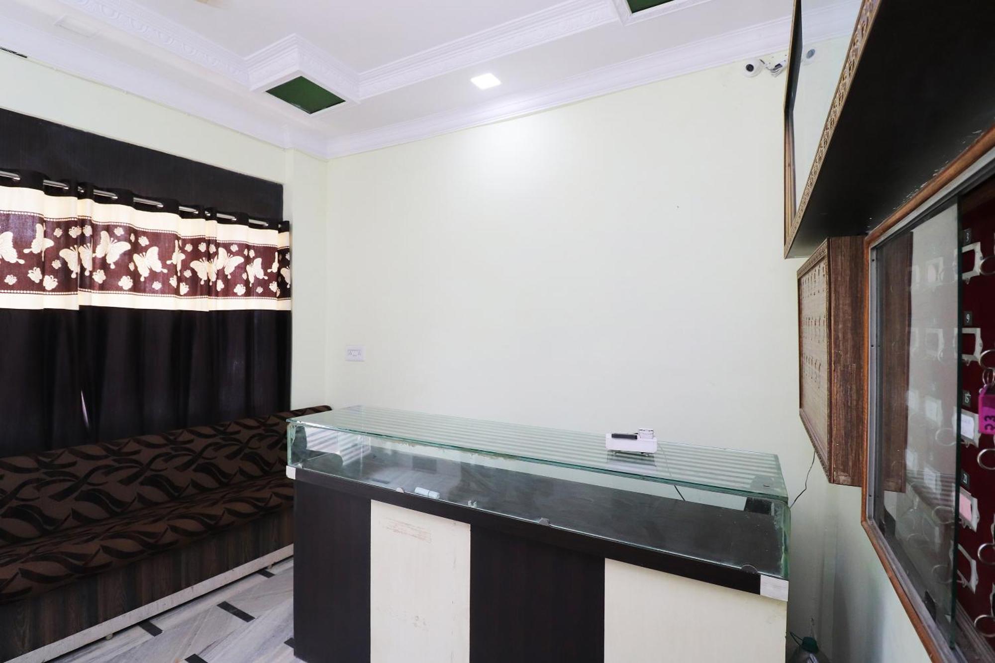 Hotel Kshama Jabalpur Zewnętrze zdjęcie